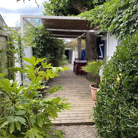 Charmante Maison Entre Marche Et Tourelles
