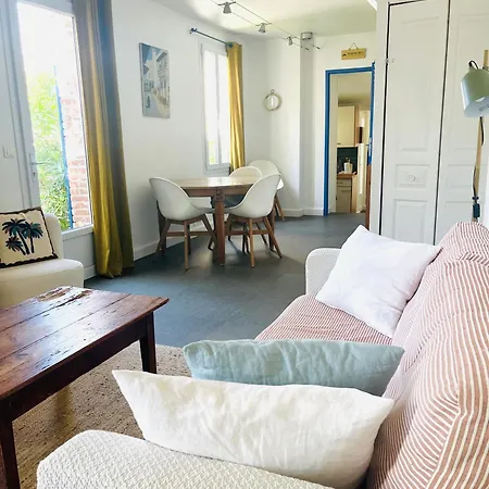 Maison Soirée D'eté Casa vacanze