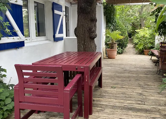 Charmante Maison Entre Marche Et Tourelles Feriehus